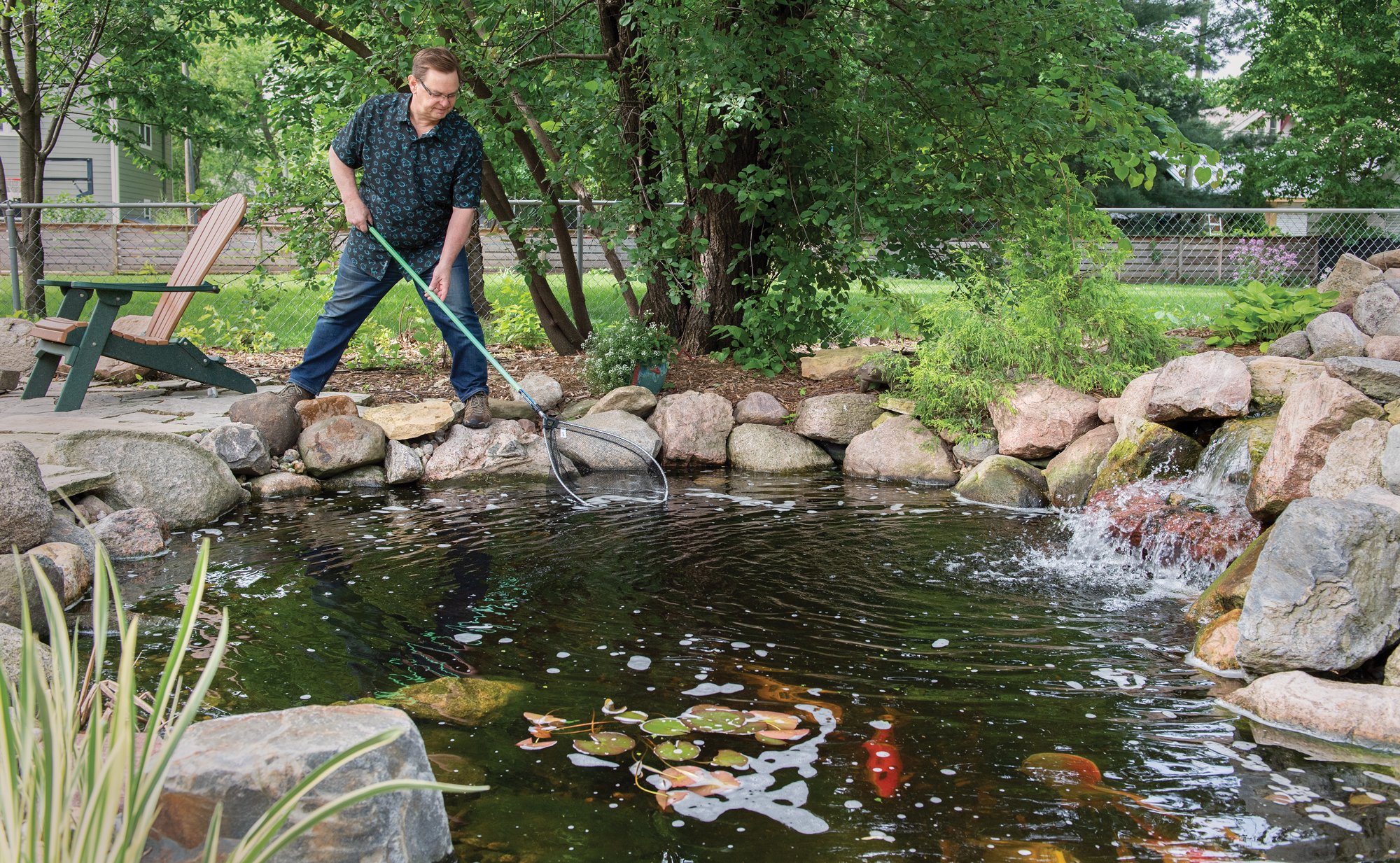 04pond.jpg